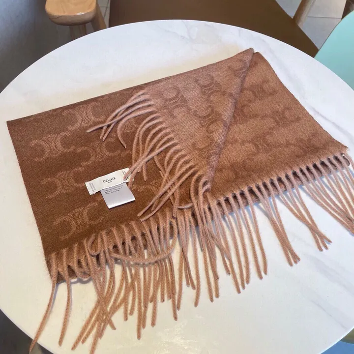 スーパーコピー セリーヌ マフラー