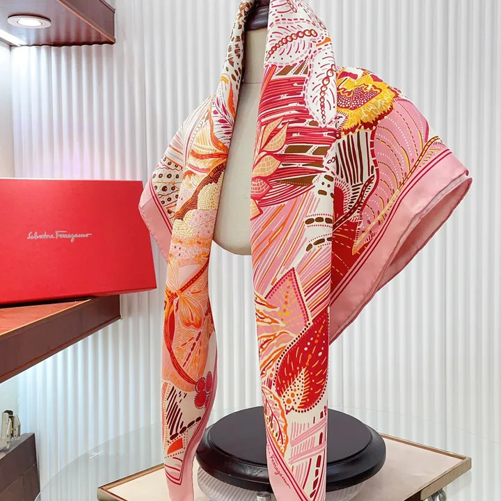 スーパーコピー フェラガモ マフラー