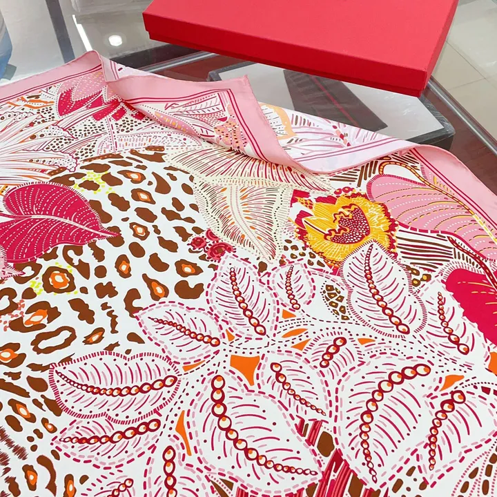 スーパーコピー フェラガモ マフラー