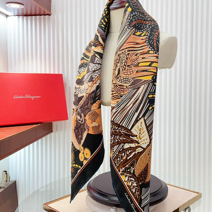 スーパーコピー フェラガモ マフラー