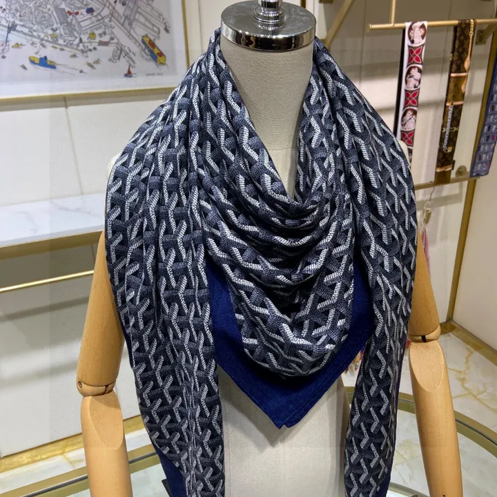 スーパーコピー セリーヌ マフラー