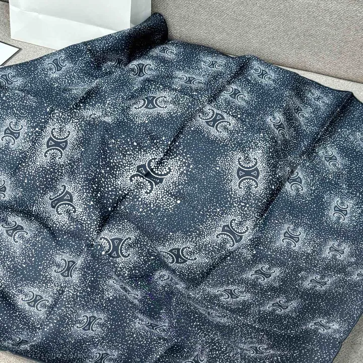 スーパーコピー セリーヌ マフラー