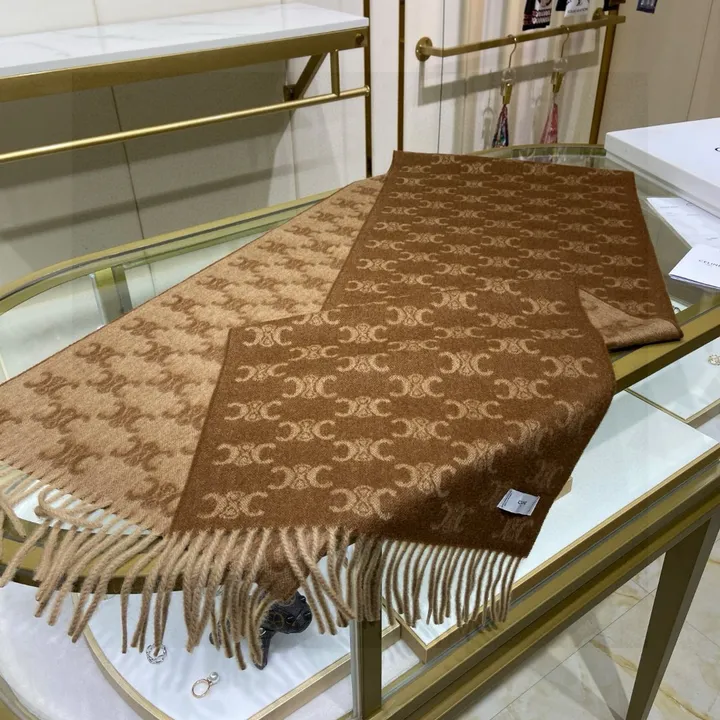 スーパーコピー セリーヌ マフラー