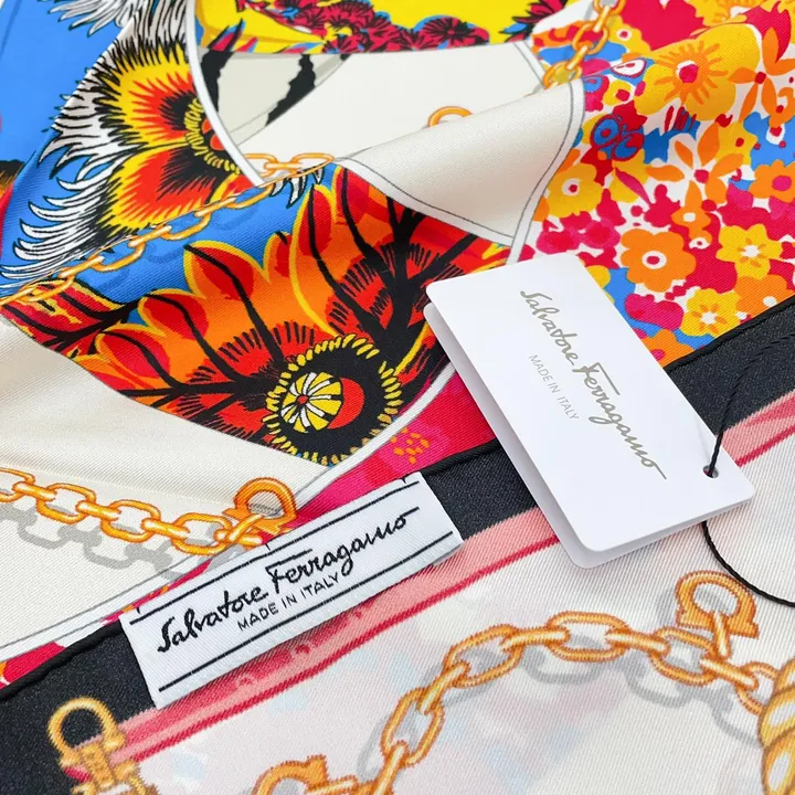 スーパーコピー フェラガモ マフラー