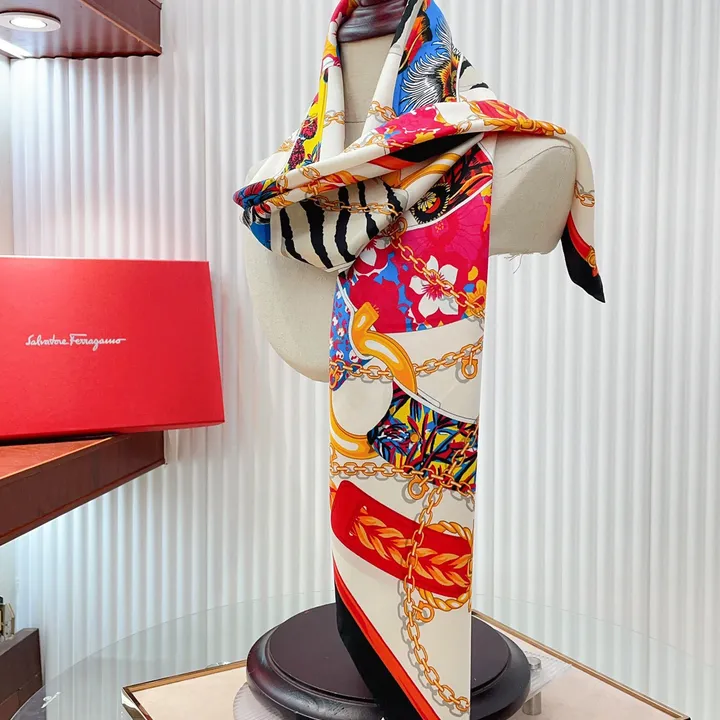 スーパーコピー フェラガモ マフラー