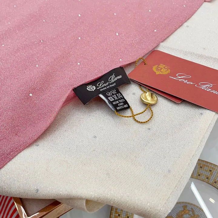 スーパーコピー フェラガモ マフラー