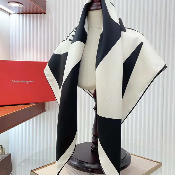 スーパーコピー フェラガモ マフラー