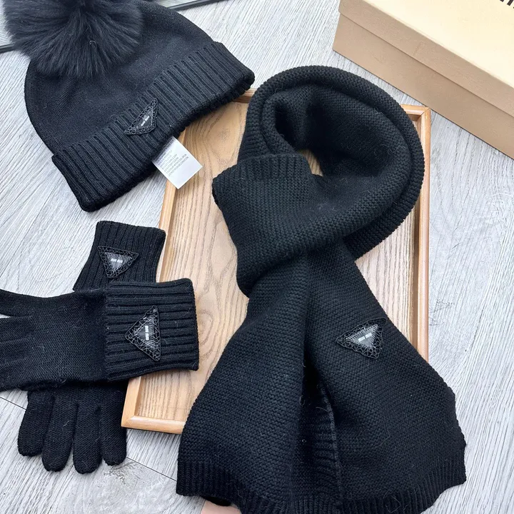 スーパーコピー ミュウミュウ マフラー