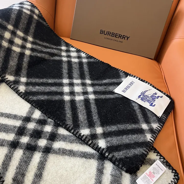 スーパーコピー バーバリー ス マフラー