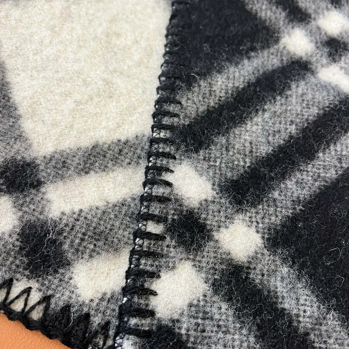 スーパーコピー バーバリー ス マフラー