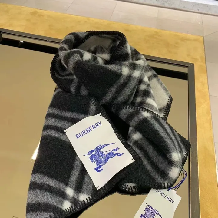 スーパーコピー バーバリー ス マフラー