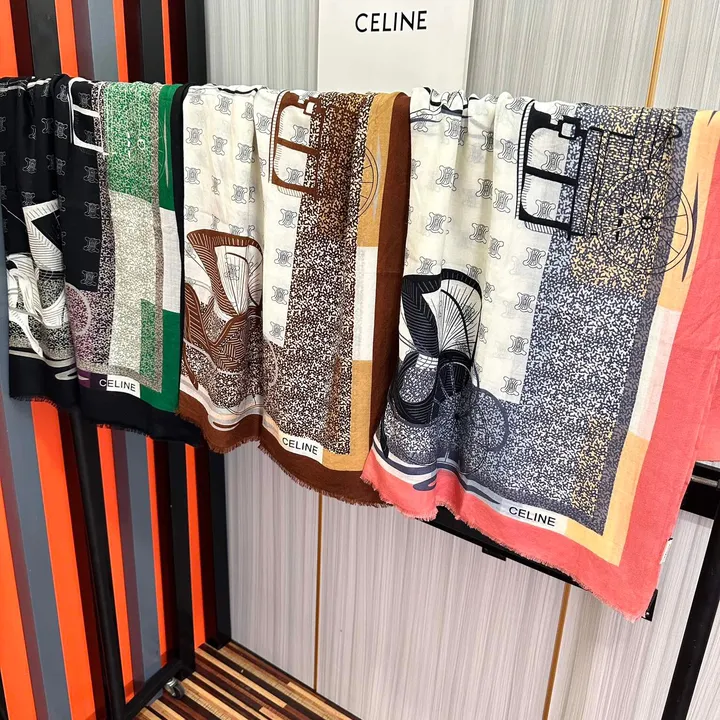 スーパーコピー セリーヌ マフラー