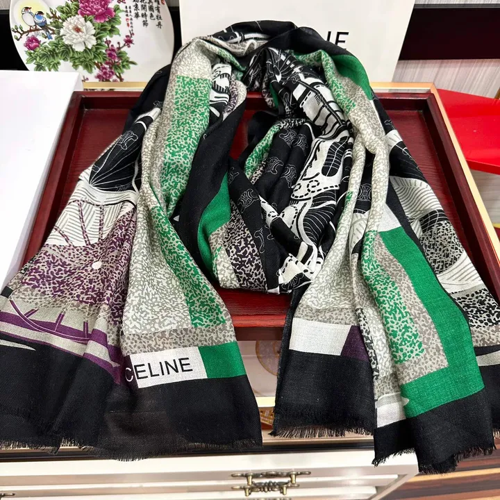 スーパーコピー セリーヌ マフラー