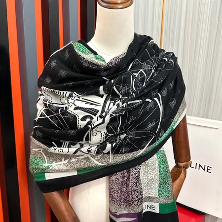 スーパーコピー セリーヌ マフラー