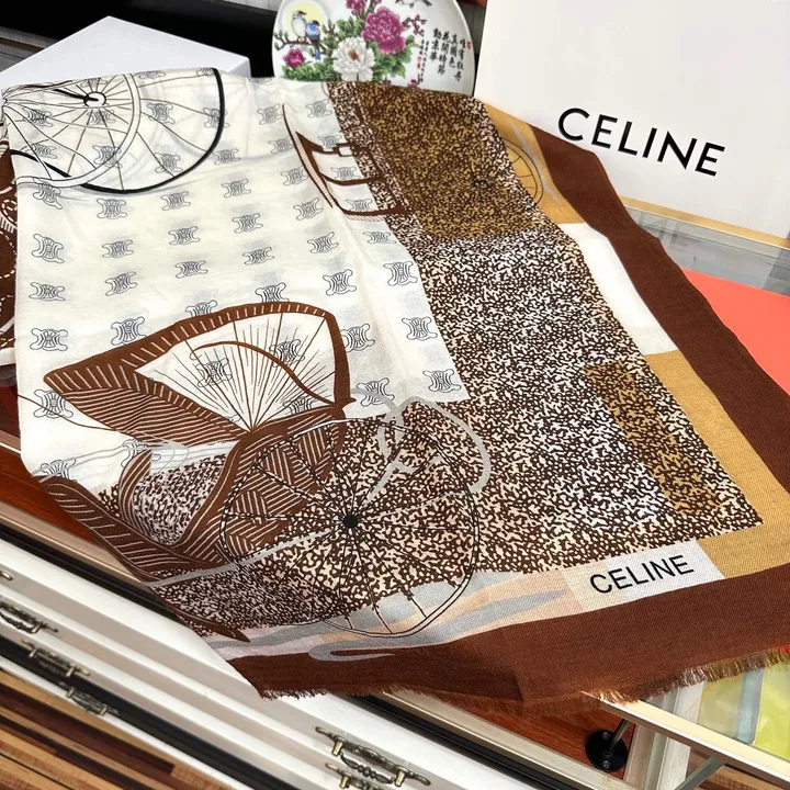 スーパーコピー セリーヌ マフラー