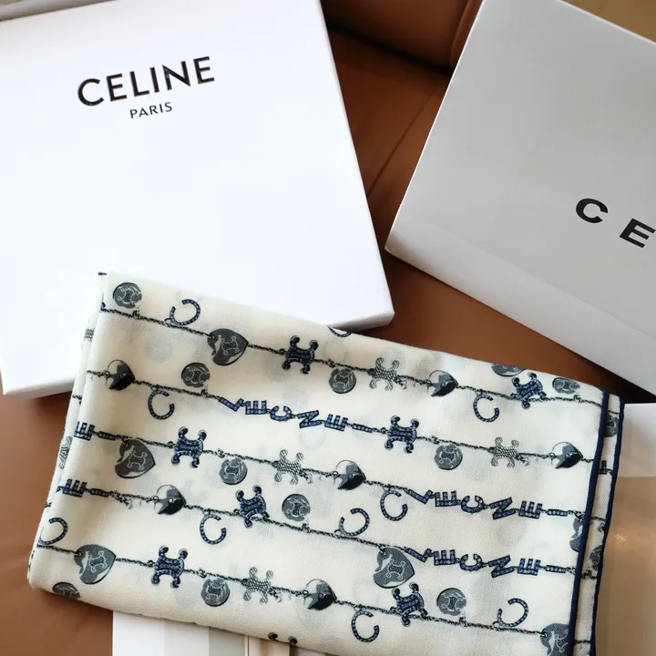 スーパーコピー セリーヌ マフラー