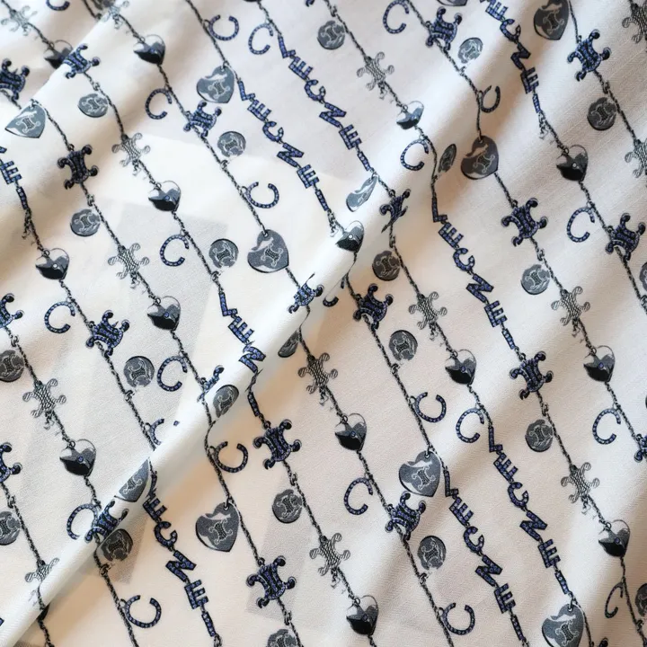 スーパーコピー セリーヌ マフラー