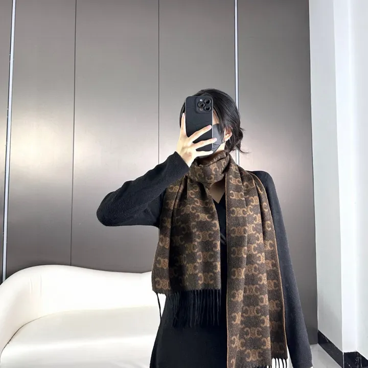 スーパーコピー セリーヌ マフラー