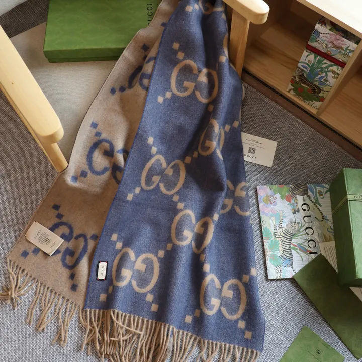 スーパーコピー グッチ マフラー