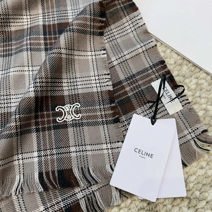 スーパーコピー セリーヌ マフラー