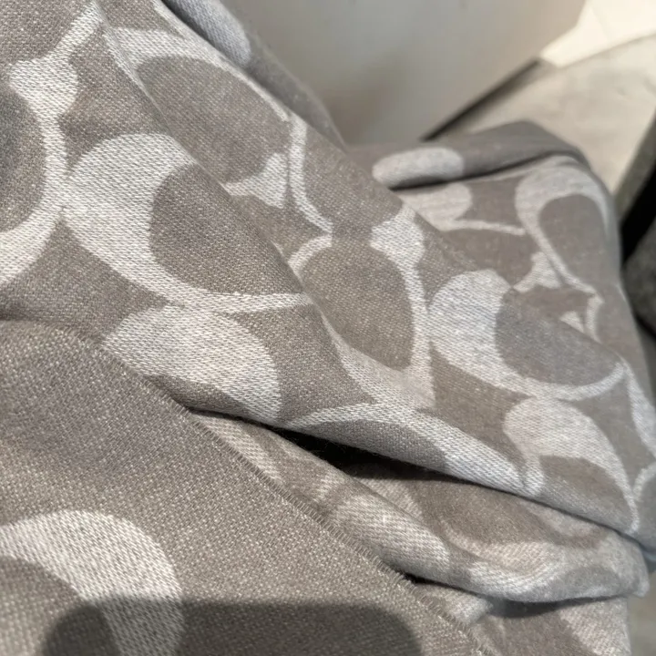 スーパーコピー コーチ マフラー