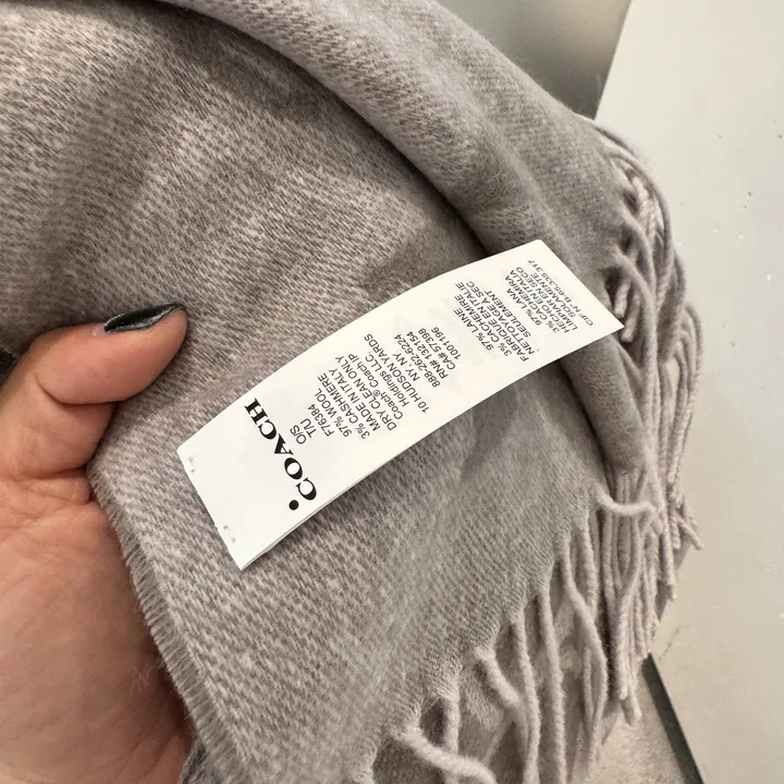 スーパーコピー コーチ マフラー