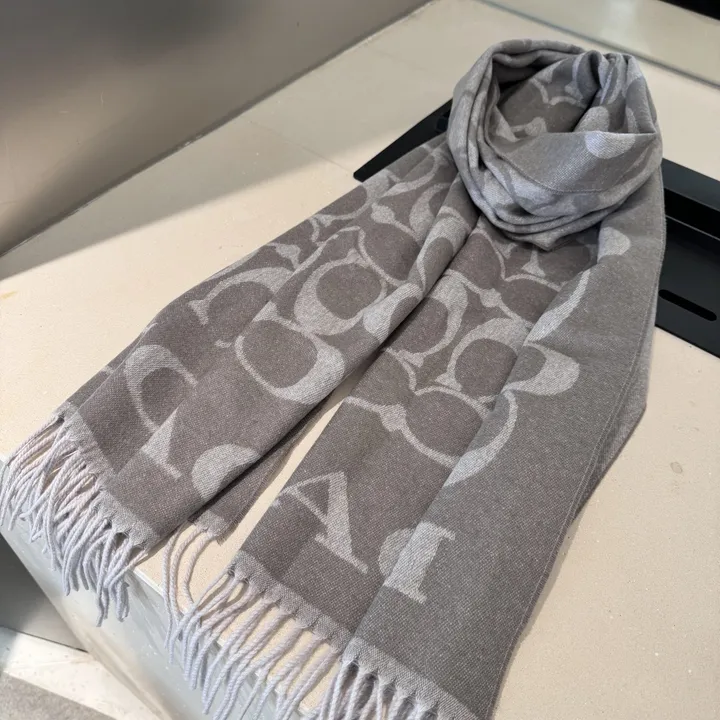 スーパーコピー コーチ マフラー