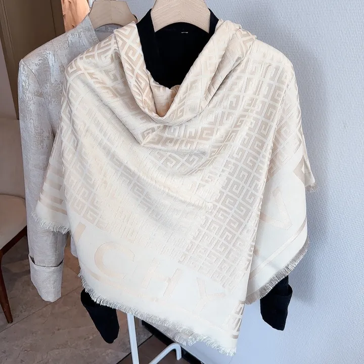 スーパーコピー ジバンシィ マフラー