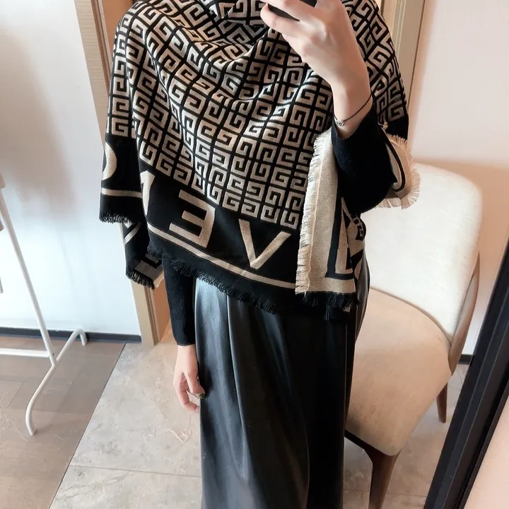 スーパーコピー ジバンシィ マフラー