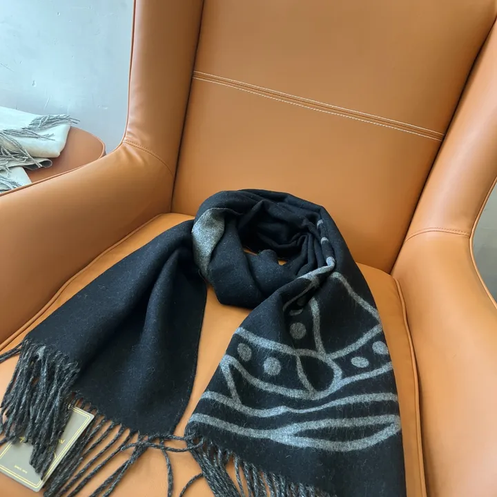 スーパーコピー ヴィヴィアン・ウエストウッド マフラー