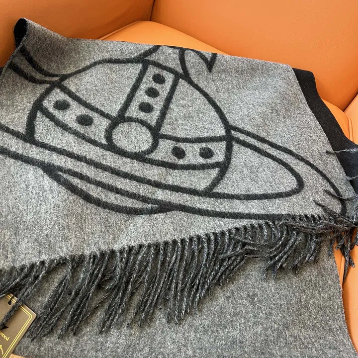 スーパーコピー ヴィヴィアン・ウエストウッド マフラー