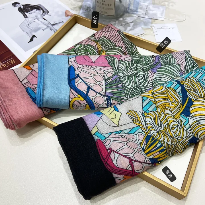 スーパーコピー フェラガモ マフラー