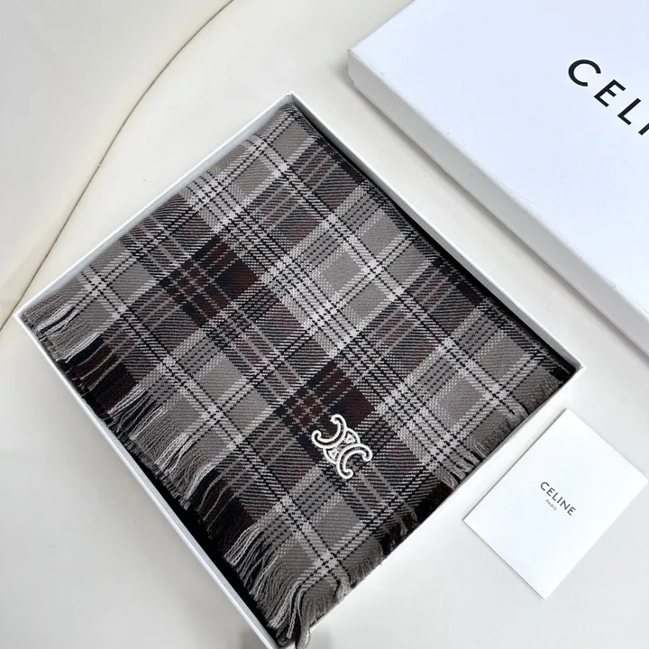 スーパーコピー セリーヌ マフラー