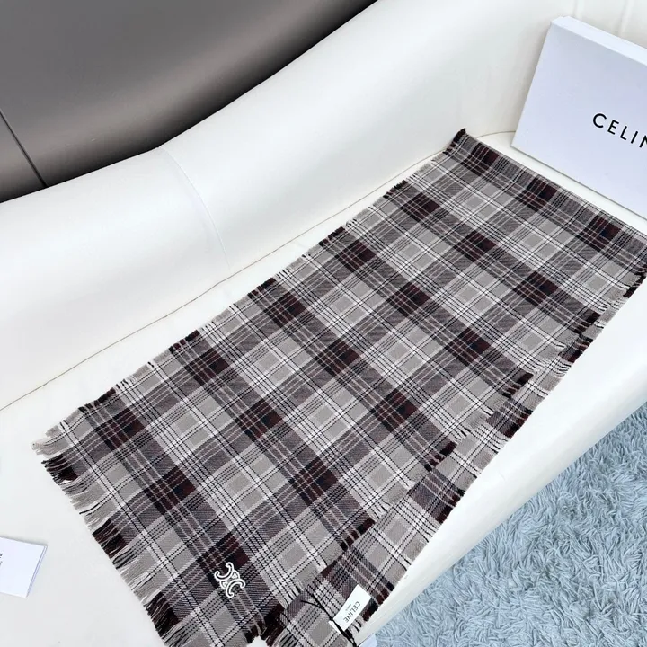 スーパーコピー セリーヌ マフラー