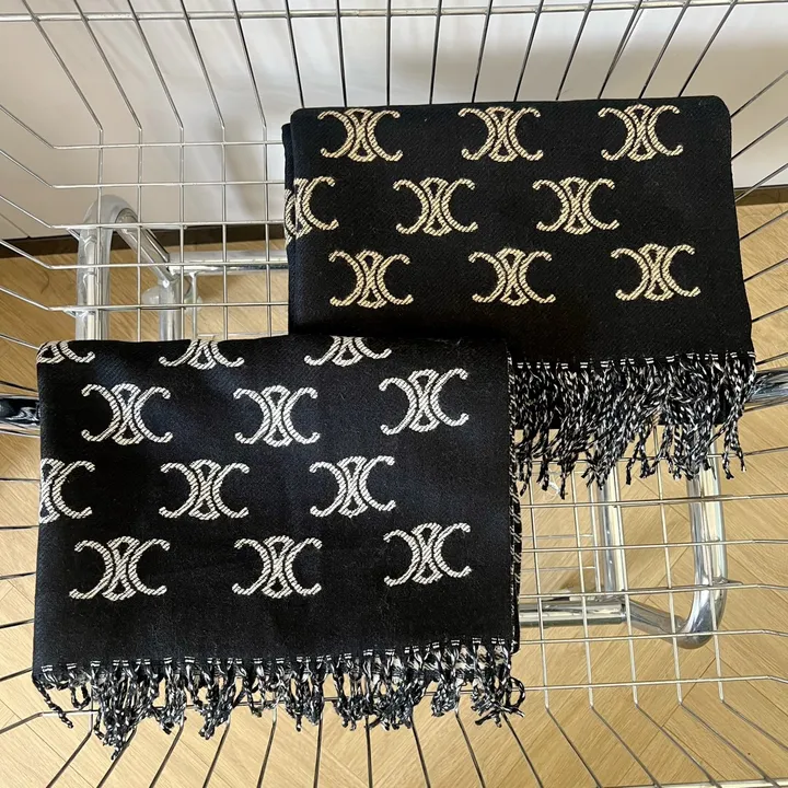 スーパーコピー セリーヌ マフラー