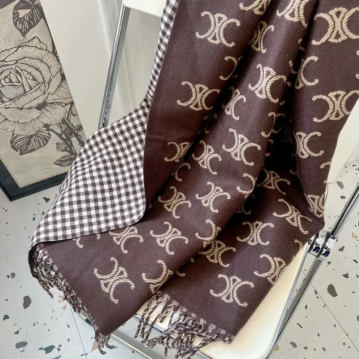 スーパーコピー セリーヌ マフラー