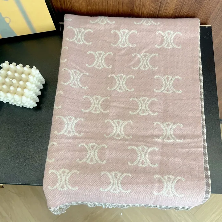 スーパーコピー セリーヌ マフラー