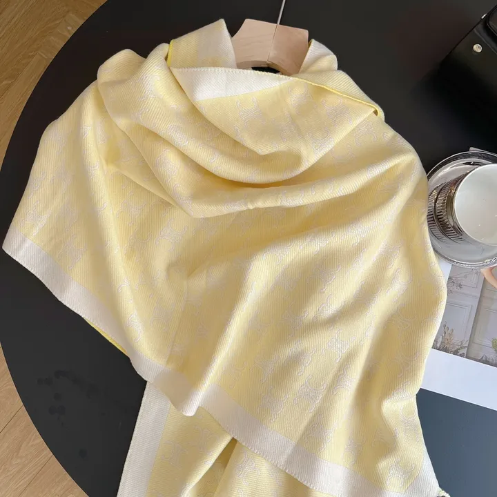 スーパーコピー セリーヌ マフラー