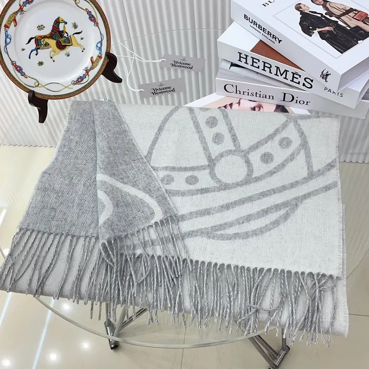 スーパーコピー ヴィヴィアン・ウエストウッド マフラー