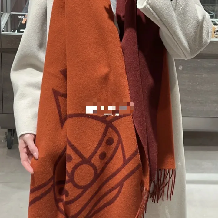 スーパーコピー ヴィヴィアン・ウエストウッド マフラー