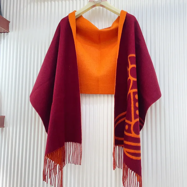 スーパーコピー ヴィヴィアン・ウエストウッド マフラー