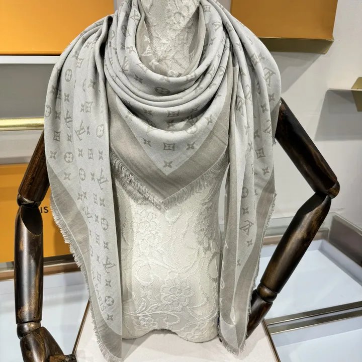 スーパーコピー ルイヴィトン マフラー