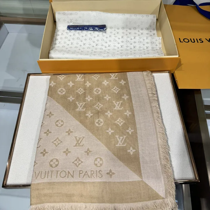 スーパーコピー ルイヴィトン マフラー