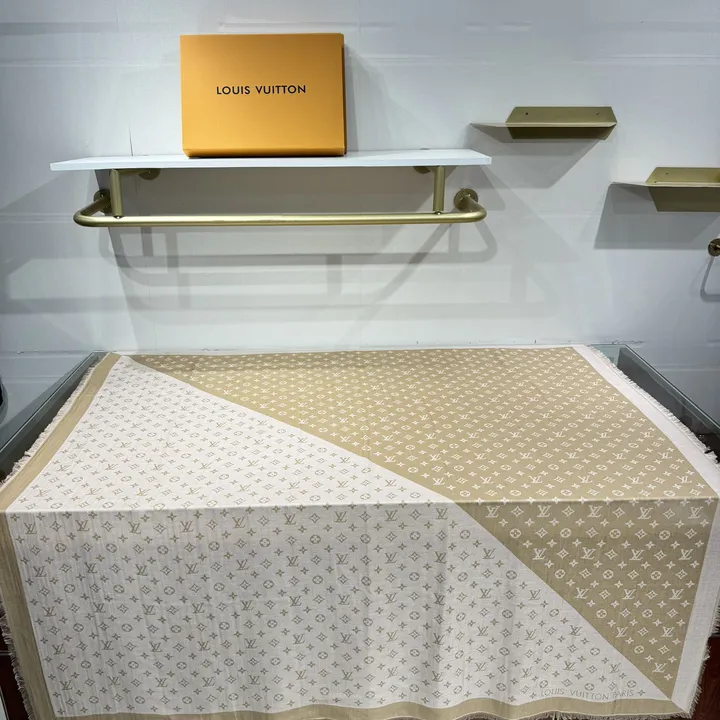 スーパーコピー ルイヴィトン マフラー