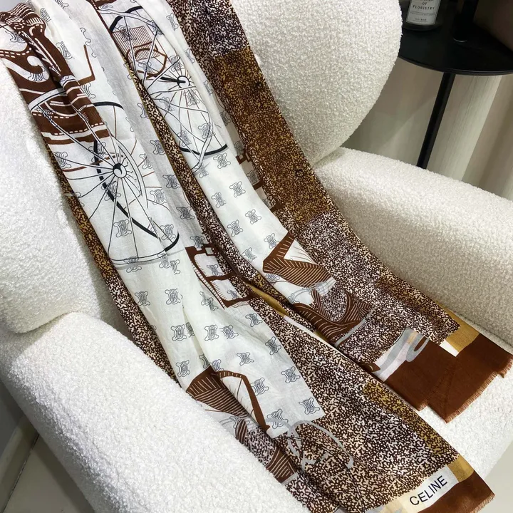 スーパーコピー セリーヌ マフラー