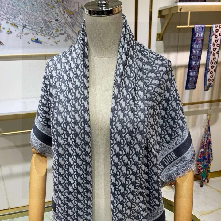 スーパーコピー ディオール マフラー