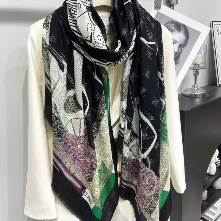 スーパーコピー セリーヌ マフラー