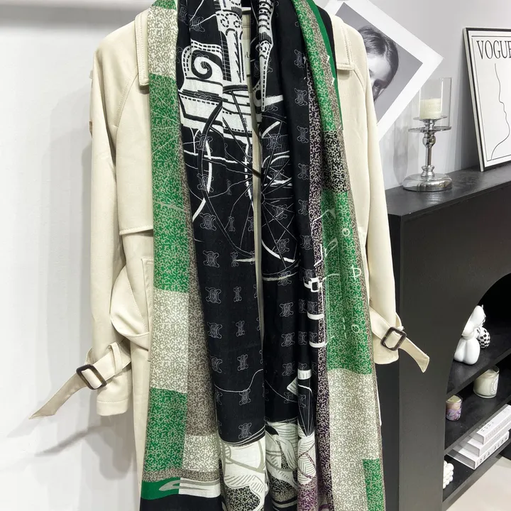 スーパーコピー セリーヌ マフラー