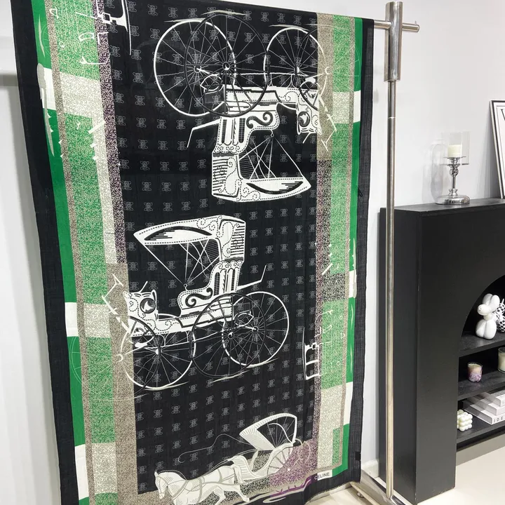 スーパーコピー セリーヌ マフラー