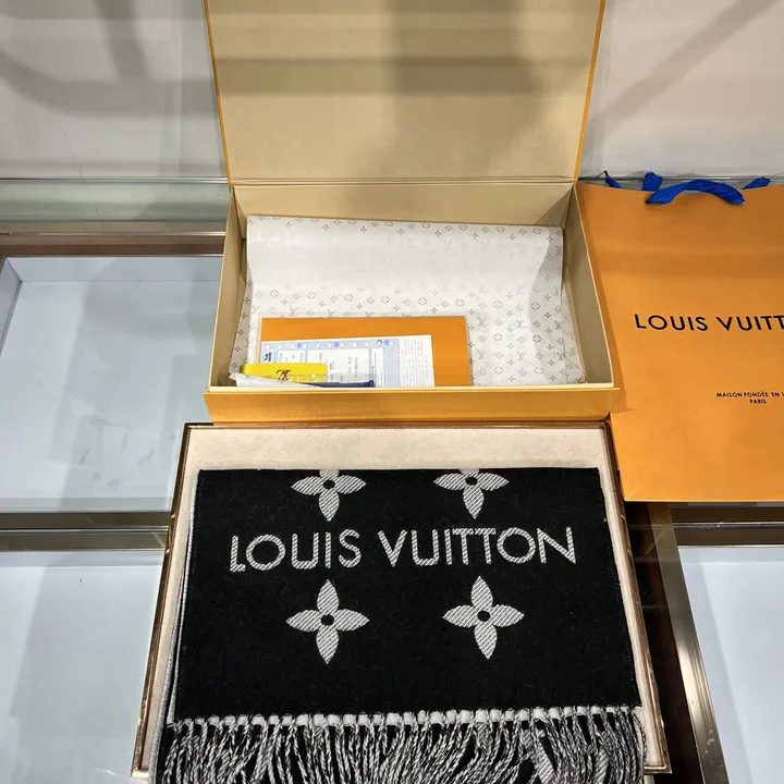 スーパーコピー ルイヴィトン マフラー